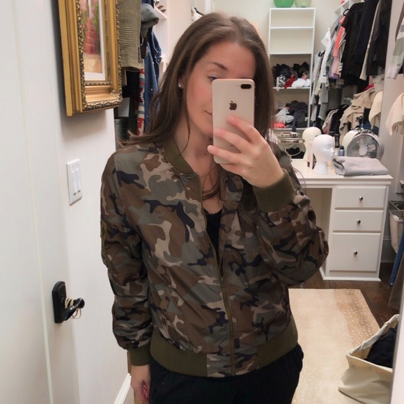 Love Tree Camo Bomber Jacket - Picture 6 of 8